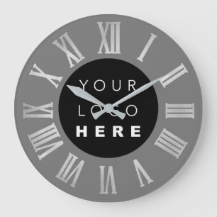 Grande Horloge Ronde Noir gris argent gris chiffres romains Logo