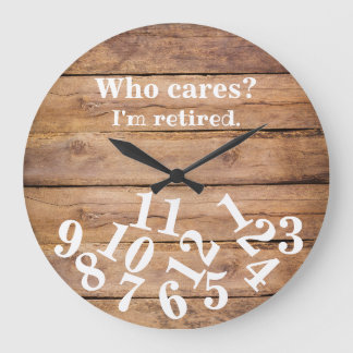 Grande Horloge Ronde Numéros brouillés sur l'horloge LOOK en bois