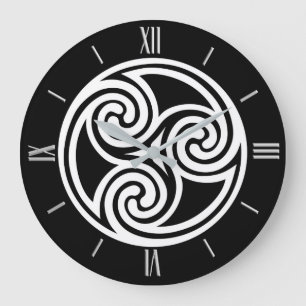 Grande Horloge Ronde Ornement de Triskele de Celtic, noir et blanc