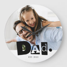 Papa a établi une photo de famille moderne personn