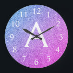 Grande Horloge Ronde Parties scintillant d'étincelle rose et pourpre No<br><div class="desc">Parties scintillant à étincelles rose et violet Nom du monogramme et horloge murale initiale. L'horloge murale est le cadeau parfait pour quelqu'un qui aime la parties scintillant brillante argentée.</div>