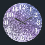 Grande Horloge Ronde Parties scintillant Purple Ombre Chunky<br><div class="desc">Photo de parties scintillant violet et bleu ombré, paillettes ou confetti avec des chiffres de visage blanc brillant et blanc brillant et blanc brillant avec une ombre de chute bleu foncé sur une horloge murale personnalisée pour elle. Bien que je n'aie pas mis ça en modèle, vous pouvez utiliser votre...</div>