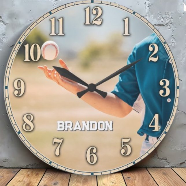 Grande Horloge Ronde Personalized Baseball Pitcher Custom Name (Créateur téléchargé)