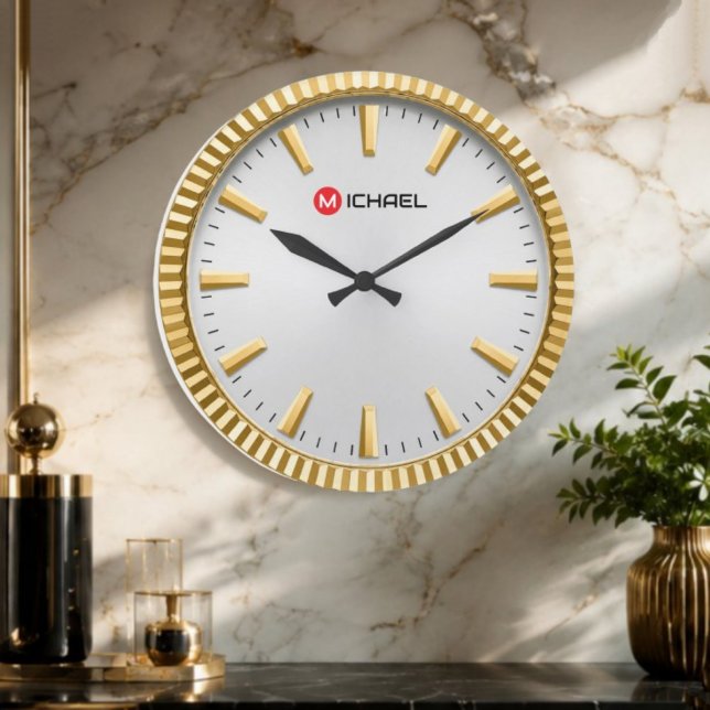 Grande Horloge Ronde Personalized Custom Name & Monogram Silver Gold (Créateur téléchargé)