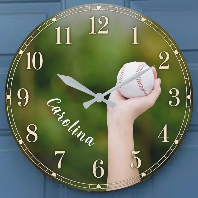 Grande Horloge Ronde Personalized Softball Pitcher Custom Name  (Créateur téléchargé)