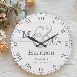 Grande Horloge Ronde Personnalisé Mr & Mrs Gray White Retro Wood Couple