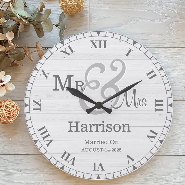 Grande Horloge Ronde Personnalisé Mr & Mrs Gray White Retro Wood Couple (Créateur téléchargé)