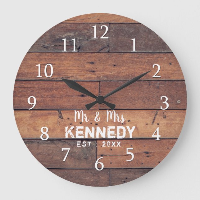 Grande Horloge Ronde Personnalisé Rustic Bois Plank Farmhouse Mr & Mrs. (Recto)