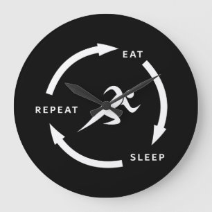 Grande Horloge Ronde Piste et athlétisme Manger dormir répéter dicton d