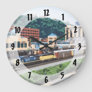 Grande Horloge Ronde Pittsburgh PA - Train En Train À Destination De S