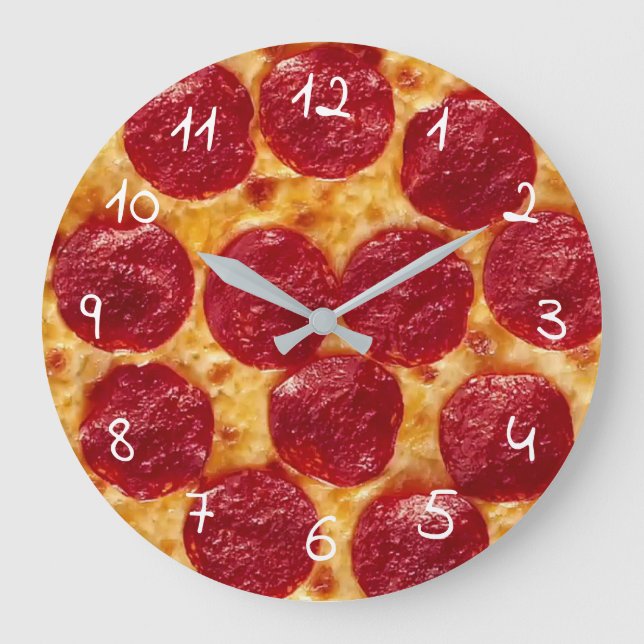 Grande Horloge Ronde pizza pepperonis (Recto)