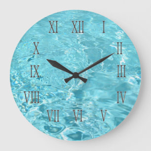 Grande Horloge Ronde Poolside