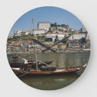 Portugal, Porto, Bateau Aux Barils De Vin