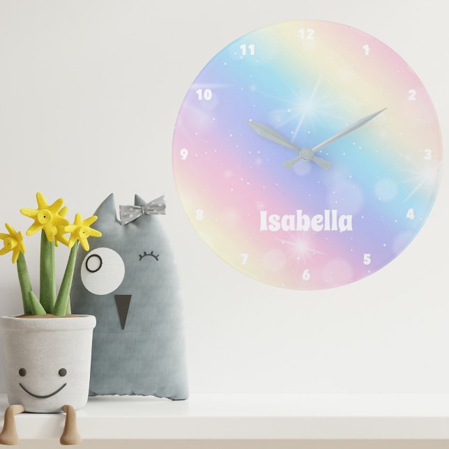 Grande Horloge Ronde Pretty Pastel Rainbow Sparkle monogram Girly Kids (Créateur téléchargé)