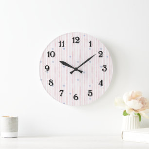 Grande Horloge Ronde Rayures roses cœurs bleus  