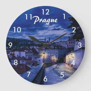 Grande Horloge Ronde Rue du soir à Prague Laptop Sleeve
