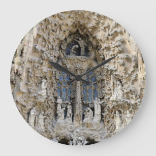 Grande Horloge Ronde Sagrada Familia. Façade de la crèche.