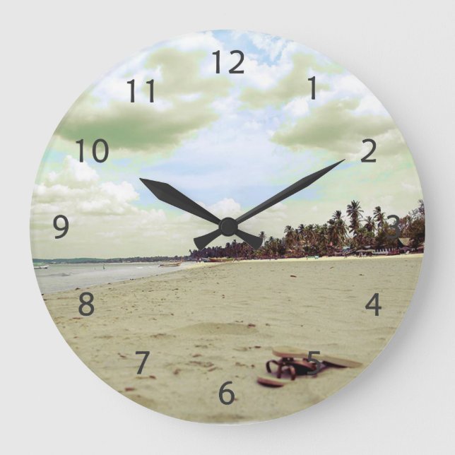 Grande Horloge Ronde Sandals on Tropical Beach (Recto)