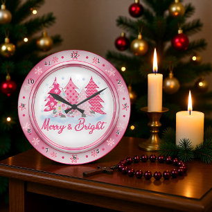 Grande Horloge Ronde Sapins de Noël roses motif de fête rond