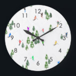 Grande Horloge Ronde Skieurs Illustration Ski Hiver Piste<br><div class="desc">skieur d'hiver cool design motif avec skieurs skieurs sur les pistes de la station de ski alpin parmi des sapins enneigés dans les alpes. Les skieurs freeride portent des combinaisons de ski rétro vintages et colorées, descendent en ski avec des skis sur un arrière - plan de paysage de montagne...</div>