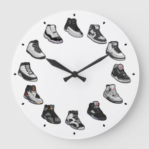 Grande Horloge Ronde Sneaker Acrylic Wall Clock (Black / White)