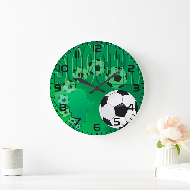 Grande Horloge Ronde Soccer Africa Bold Green Football (Créateur téléchargé)