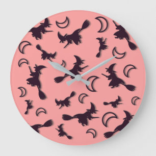 Grande Horloge Ronde Sorcière volante parmi la demi-lune la nuit d'Hall
