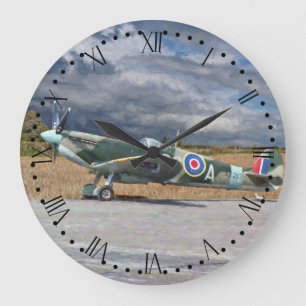 Grande Horloge Ronde Spitfire sous des nuages de tempête - cadran