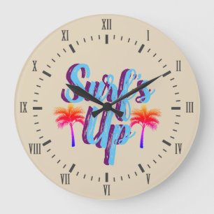Grande Horloge Ronde Surf vers le haut des palmiers de coucher du