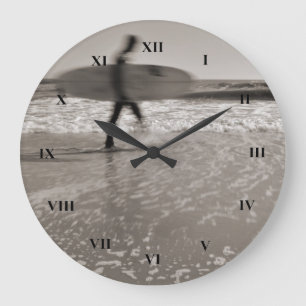 Grande Horloge Ronde Surfer par Shirley Taylor