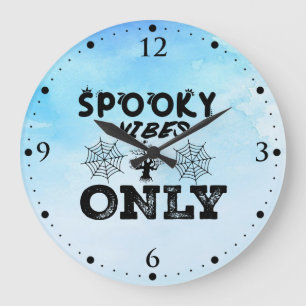 Grande Horloge Ronde Sweat à capuchon Spooky Vibes Only-67293