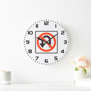 GRANDE HORLOGE RONDE SYMBOLE DE ROUTE DE SÉCURITÉ DE LA CIRCULATION