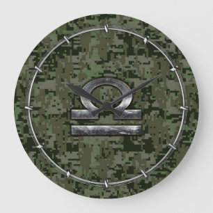 Grande Horloge Ronde Symbole du Zodiaque de Libra sur camo numérique ve