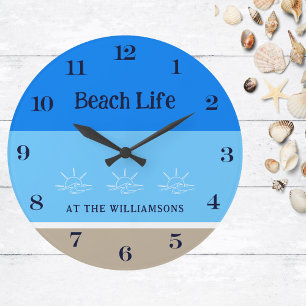 Grande Horloge Ronde Tan Blue Stripes Nom de famille Beach House