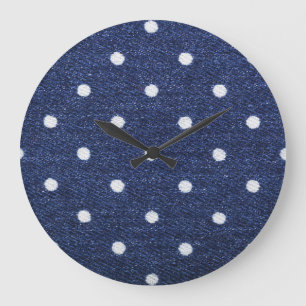 Grande Horloge Ronde Timbre de pois : texture en tissu denim.