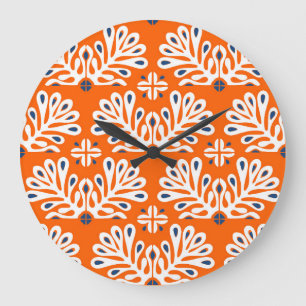 Grande Horloge Ronde Tradition scandinave : Mosaïque florale ethnique.