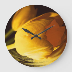 Grande Horloge Ronde Tulipe jaune romantique