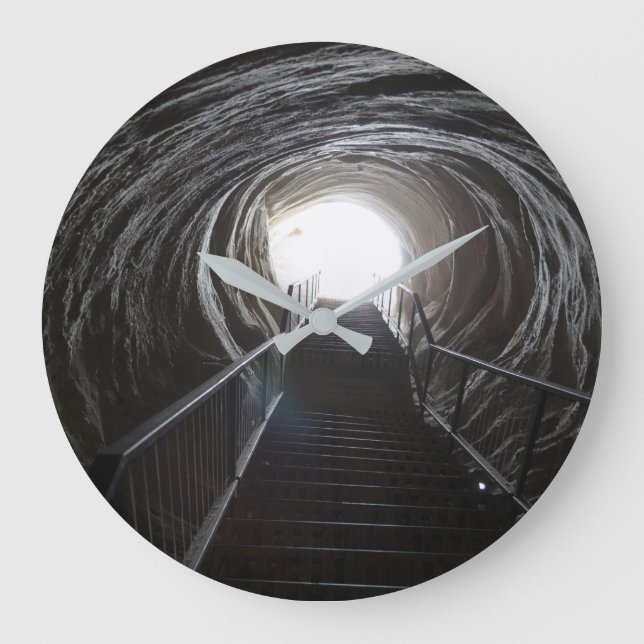 Grande Horloge Ronde Tunnel de Dark Cave (Recto)
