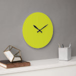 Grande Horloge Ronde Un carré jaune vif avec un borde blanc distinct<br><div class="desc">Améliorez votre espace avec ce carré jaune vif avec une bordure blanche et nette. Le design simple et attrayant ajoute une touche de couleur et de style à toutes les chambres. Fabriquée avec des matériaux de qualité, cette pièce est parfaite pour ajouter une touche de personnalité à votre décor maison....</div>