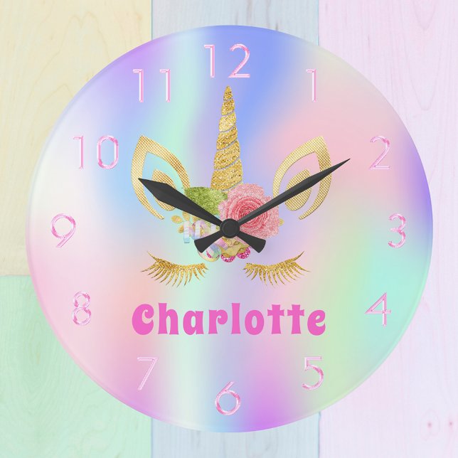 Grande Horloge Ronde Unicorne visage rose violet nom holographique fill (Créateur téléchargé)