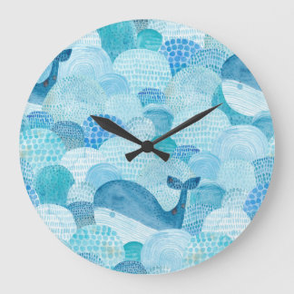 Grande Horloge Ronde Vagues, baleine, texture bleu enfantine