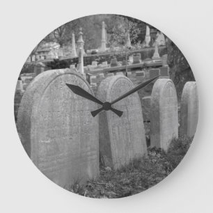 Grande Horloge Ronde vieilles pierres