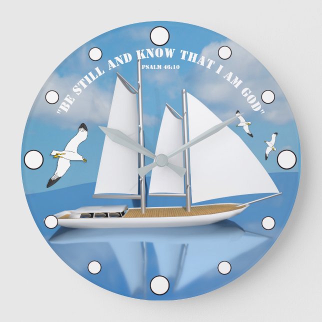 Grande Horloge Ronde Voile Yacht sur eau calme avec mouettes volantes (Recto)