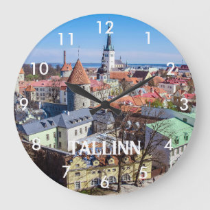 Grande Horloge Ronde Vue aérienne du centre-ville de Tallinn en Estonie