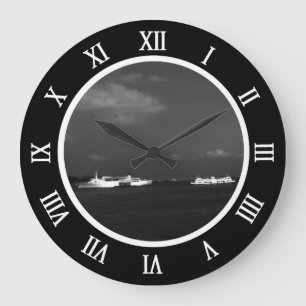 Grande Horloge Ronde Vue vintage de gratte-ciel de la baie de Hong Kong