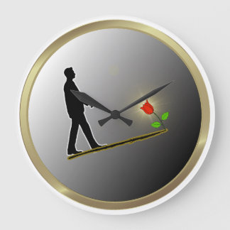 Grande Horloge Ronde Walking Towards Hope Minimalist Silhouette