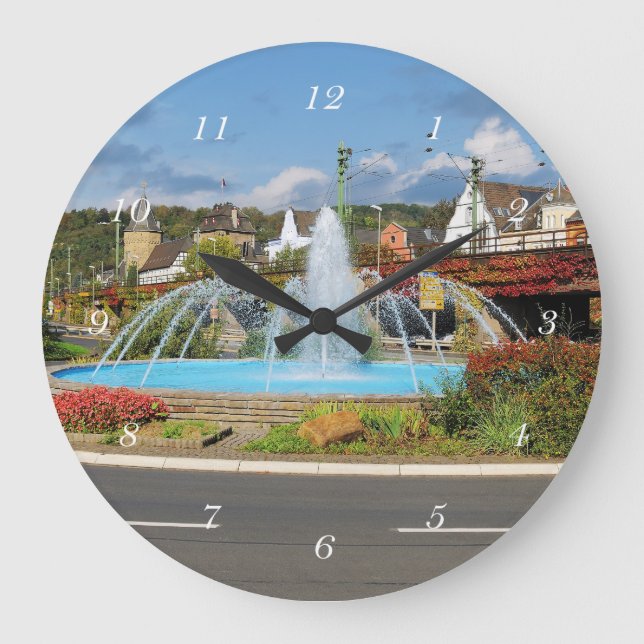 Grande Horloge Ronde Wanduhr Linz (Recto)