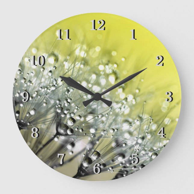 Grande Horloge Ronde Yellow Sparkling Dew on Dandelion (Recto)