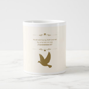 Grande Tasse 2 Corinthiens 5:7 Bouge de spécialités