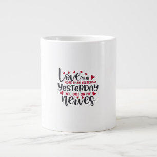 Grande Tasse Amour à typographie propre 